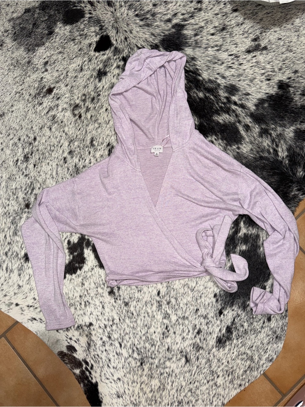 Le Lis Lavender Wrap Hoodie